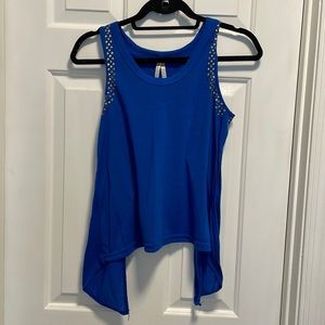 Racer back tank open back